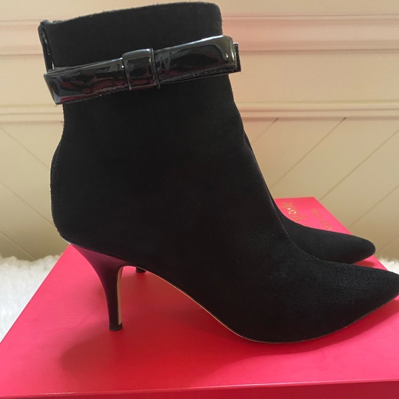 Trini Black Suede Bow | Black Patent Bow Boots - Picture 4 of 9